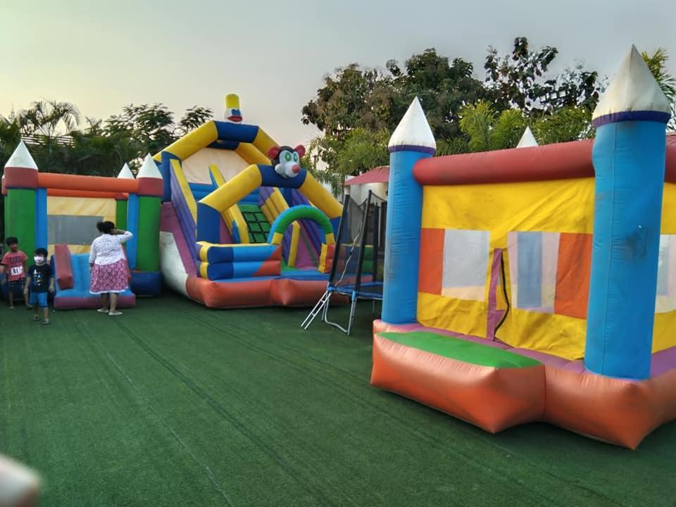 Focus Club And Resort 란치 외부 사진